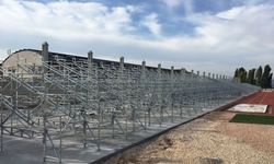 HAKKARİ İL ÖZEL İDARESİ GENEL SEKRETERLİĞİ ÇELİKTEN MAMUL DOĞU TRİBÜNÜ YAPIM İŞİ