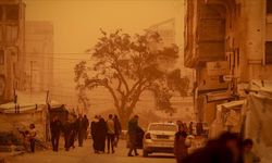 Gazze’de kum fırtınası hayatı zorlaştırdı