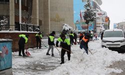 Van'da 216 mahalle ve mezra yolu ulaşıma kapandı