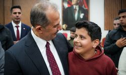 Vali Taşyapan İftarını yetimlerle açtı