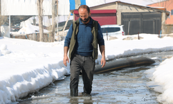 Yüksekova’da rögarlar taştı, evleri su bastı