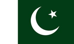 Pakistan'da polis karakoluna saldırı: 5 ölü, 13 yaralı