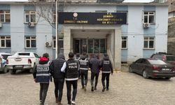 Hakkari’de aranan 12 şahıs yakalandı