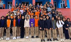 Köy okulunda bilim ve sanat buluşması