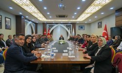 Hakkari’de kurumlar kadına şiddete karşı bir arada