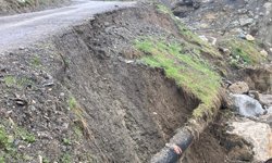 Hakkari’de bir yol daha kullanılamaz hale geldi