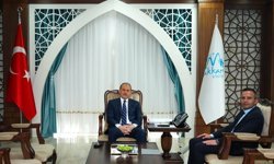 BBP Hakkari İl Başkanı Yördem’den Vali Taşyapan’a ziyaret