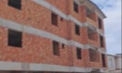 İnşaatın çatısından düşen işçi hayatını kaybetti