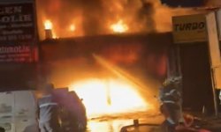 Oto tamir dükkanında yangın paniği