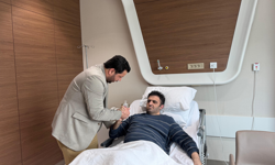 Iraklı felçli gazeteci, Türkiye'de yeniden ayağa kalktı