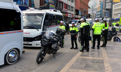 Korna ihlaline ceza kesildi, gazetecilere tepki gösterdi