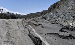Hakkari Van yolu kapalı, risk devam ediyor