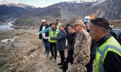 Vali Taşyapan bölgede incelemelerde bulundu