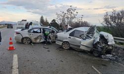 Karşı şerit faciası! 4 ölü, 2 yaralı