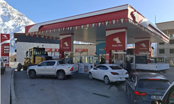 Hakkari’de sürücülere kötü haber: Motorine dev zam!