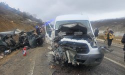 Öğretmen servisi kaza yaptı: 1 ölü