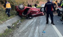 Ormancıları taşıyan araç takla attı