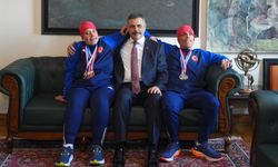 Otizmli ikizlerin hedefi dünya şampiyonluğu