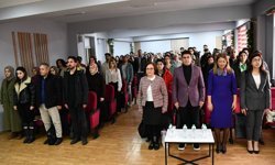 Hakkari'de 300 öğretmen şenlikte buluştu