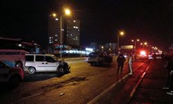 Arızalanan minibüse çarptı 6 yaralı