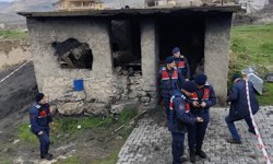 Tavanı çöken fırının enkazı altında kalan kadın öldü