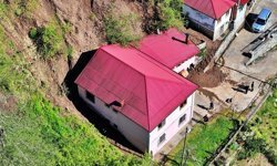 Bir ev hasar gördü, bir ev tahliye edildi