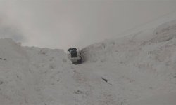 Nisan ortasında Hakkari'de 46 köy yolu ulaşıma kapandı