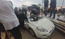 Şanlıurfa'da sağanak ve dolu: 1 ölü, 28 yaralı