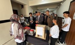 Hakkari’de öğrencilerden tarihe ışık tutan sergi