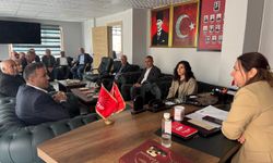 DEM Parti’den CHP Hakkari İl Başkanlığına iade-i ziyaret