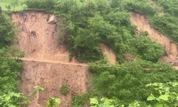 Heyelan nedeniyle 11 ev tedbir amacıyla boşaltıldı