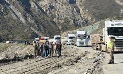 Hakkari'de kurulacak panel köprüler bölgeye ulaştı