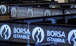 Borsa günü rekor seviyeden tamamladı