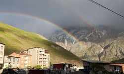 Hakkari’de gökkuşağı görsel şölen oluşturdu