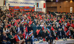 Kars'ta Azerbaycan Bağımsızlık Günü kutlandı