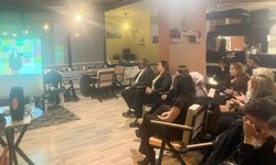 Sanatla Projesi kapsamında Hakkari’de film gösterimi