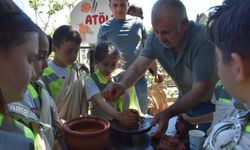 İlkokul öğrencilerinin arkeolojik kazı deneyimi