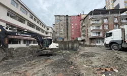 Hakkari’de çökme yaşanan binalar için kritik karar