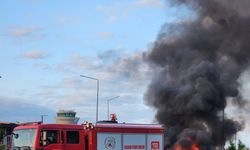 Sahil Yolu’nda otomobil alev aldı