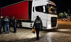 TIR'ın çarptığı yaya öldü; şoför gözaltında