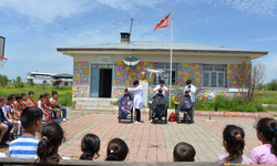 Meslek liseliler çocukları bayrama hazırlıyor