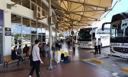 Terminalde unutulan ziynet çantası bulundu