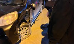 Hakkari’de zincirleme trafik kazası: 3 araç birbirine girdi