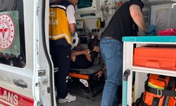 Hakkari’de bir kişi merdivenden düşerek yaralandı