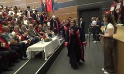 30 yıldır evli çift yüksekokuldan birlikte mezun oldu