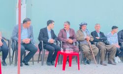 DEM Parti heyeti Çukurca’da vatandaşlarla buluştu