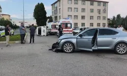 Iğdır'da otomobil ile minibüs çarpıştı: 4 yaralı