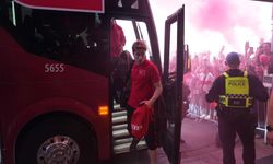 A Milli Futbol Takımı, Vancouver’da meşalelerle karşılandı