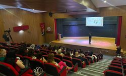 Öğretmenlere akran zorbalığıyla mücadele eğitimi