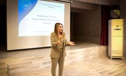 Şemdinli’de Muhtarlara Sosyal Hizmet Modelleri anlatıldı